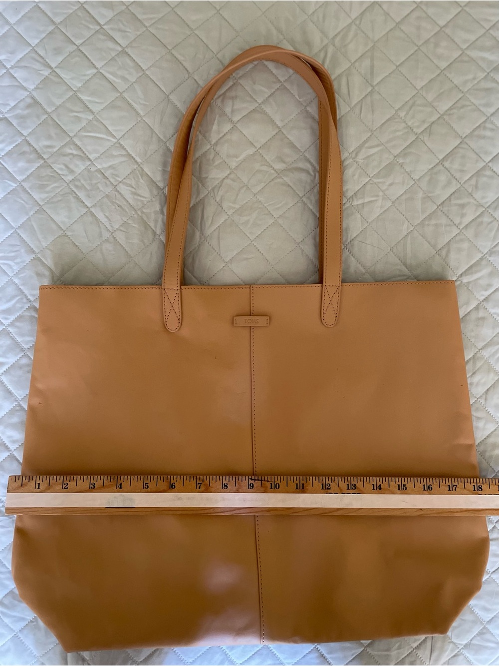 Toms Leather Tote with Detachable Wristlet - Picture 3 of 10